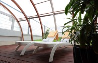 Der Artikel gibt Tipps für ein tropisches Feeling im Wintergarten.